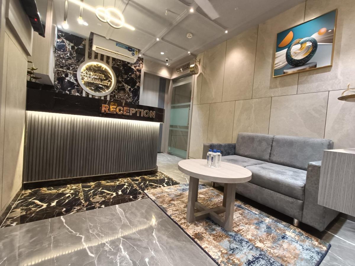 Hotel Asiana Sky Motera אחמדאבאד מראה חיצוני תמונה